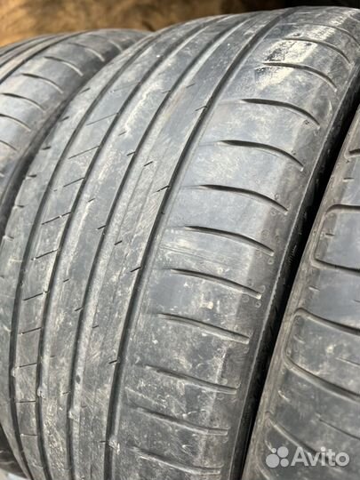 Goodyear EfficientGrip Performance 225/45 R18