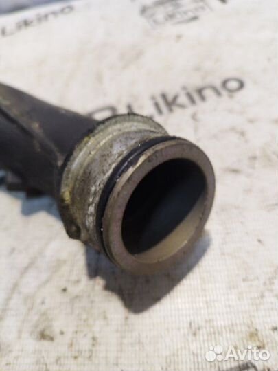 Патрубок системы охлаждения Mercedes S-Class W221