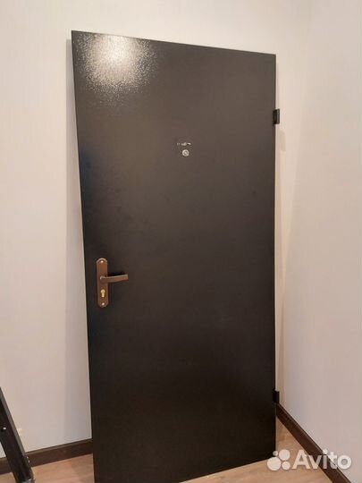 Дверь входная железная бу