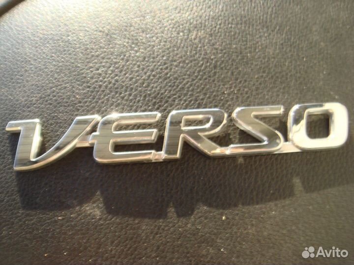 Тойота версо эмблема задняя 16 Toyota Verso 13-16