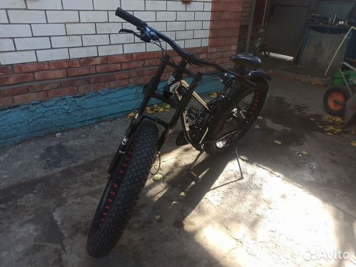 Горный фэтбайк велосипед трехподвес