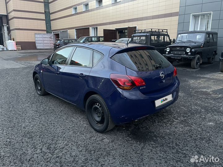 Opel Astra 1.6 AT, 2011, 91 000 км