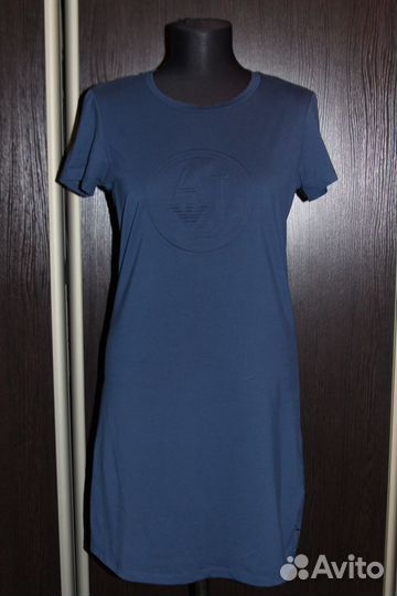 Armani: трикотажное платье новое, футболки б/у