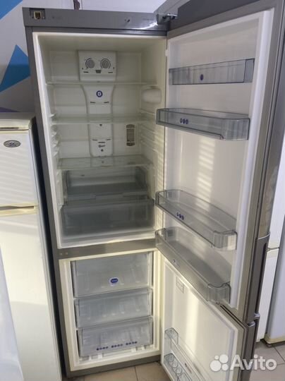 Холодильник whirlpool no frost