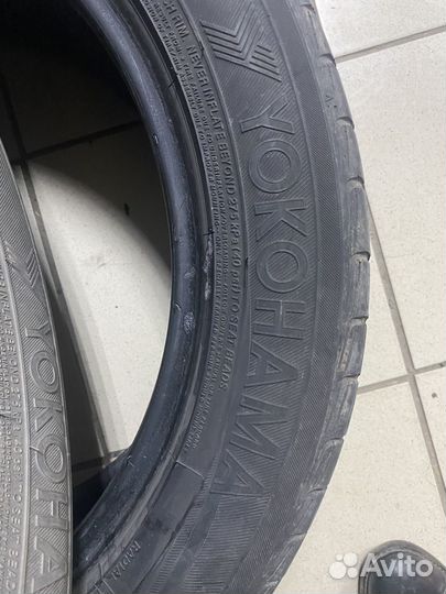 Yokohama BlueEarth RV02 215/55 R17