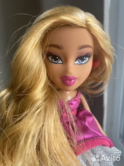 Кукла Bratz