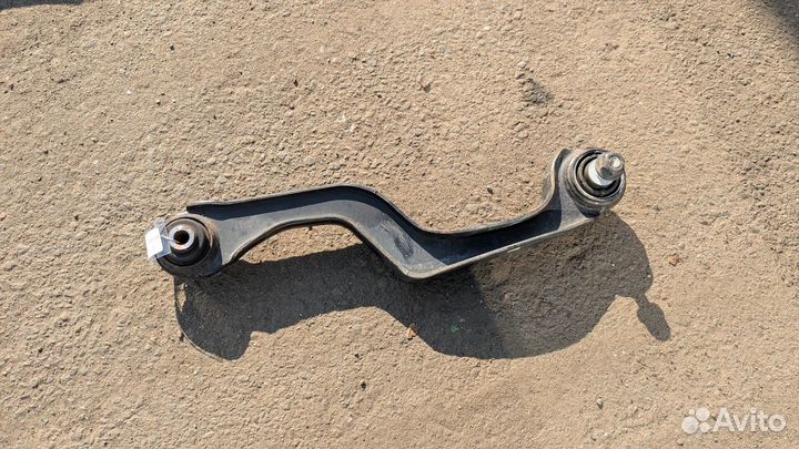 Рычаг подвески левый задний Chevrolet Traverse