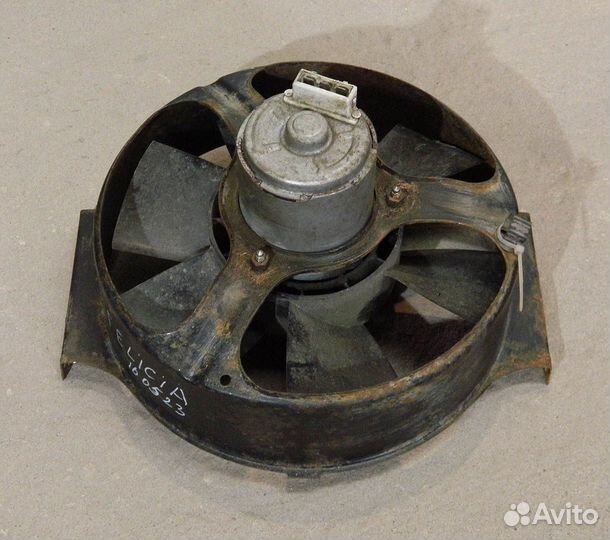 Вентилятор охлаждения Skoda Felicia 1.3