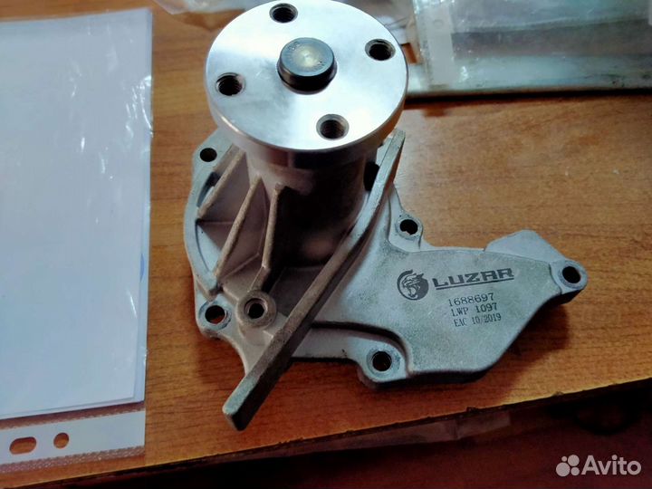 Помпа форд фокус