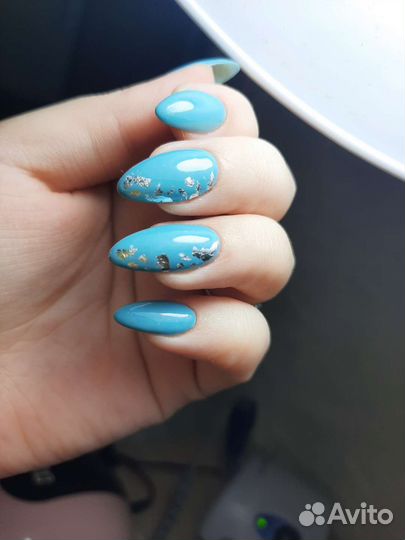 Маникюр с покрытием гель-лаком