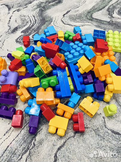 Конструктор mega blocks 93шт