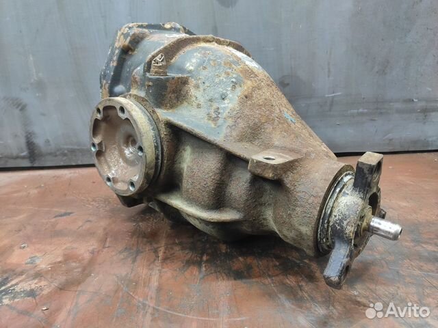 Редуктор заднего моста Mercedes 2.82