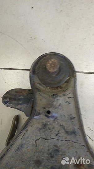 Рычаги подвески передний нижний левый