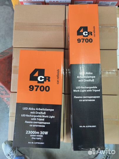 Лампа светодиодная на штативе 4CR 9700