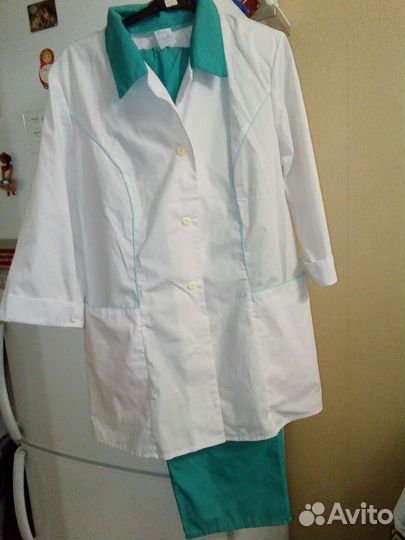 Одноразовые халаты, медицинские костюмы