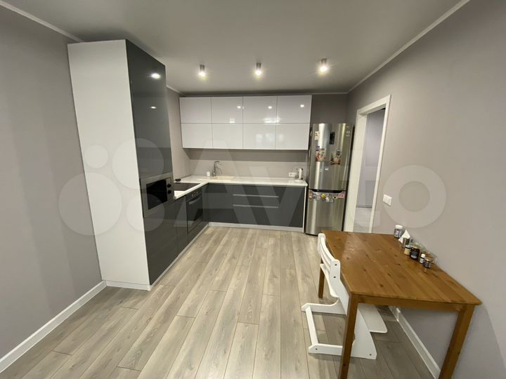 2-к. квартира, 59 м², 2/6 эт.