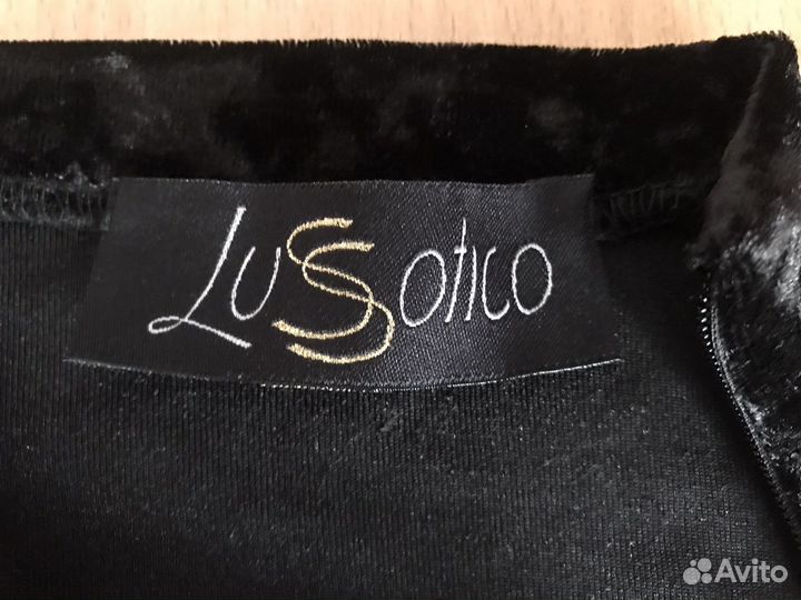 Вечерняя кофточка водолазка