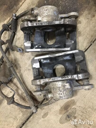 Суппорт тормозной BMW 120 E 87