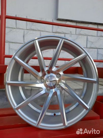 Литые диски вертушки R17 7.5 5*100 ET35 d57.1 CVT