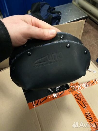 Продам наколенники