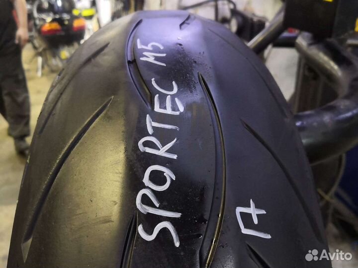 Metzeler Sportec M-5 180/55/17 Д23 (1м)