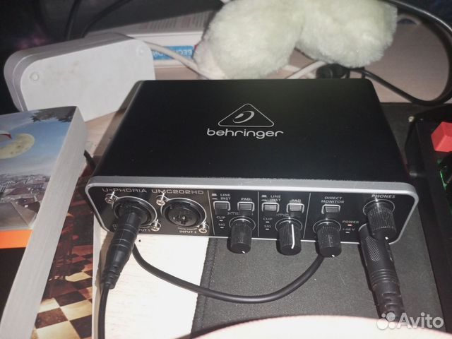 Внешняя звуковая карта behringer U-phoria umc202hd купить в Оренбурге ...