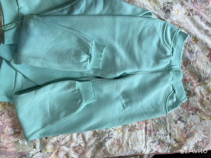 Спортивный костюм женский 3-ка утепленный новый