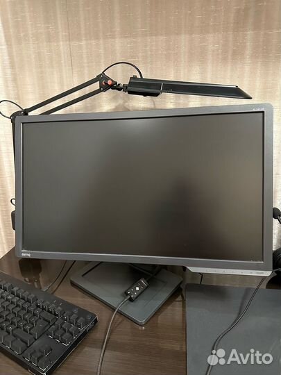 Монитор BenQ Zowie XL2411P 24