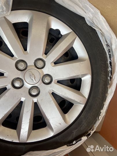 R16 Bridgestone Ice Cruiser 7000 205/55, PCD 5x105 DIA 56.6