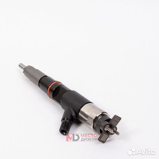 Топливнaя фоpcункa Densо 5296723(295050-0942)