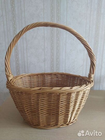 Корзина плетеная