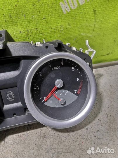 Панель приборов Рено Меган 2