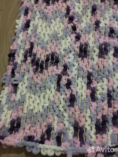 Плюшевый коврик из Ализе Пуффи