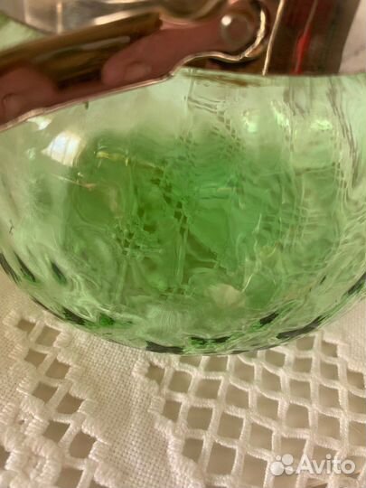 Сахарница и салатник цветное стекло