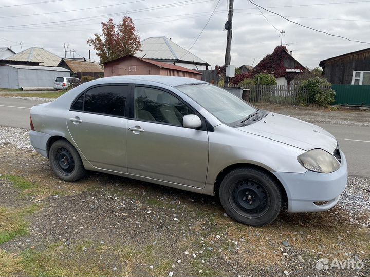 Toyota Corolla 1.3 AT, 2001, битый, 225 000 км
