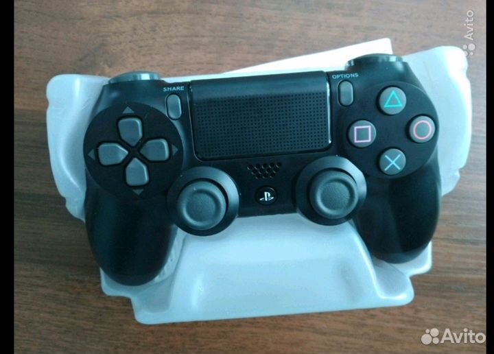 Джойстик Sony PS4
