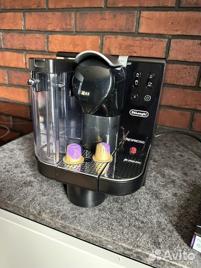 Капсульная кофемашина delonghi nespresso