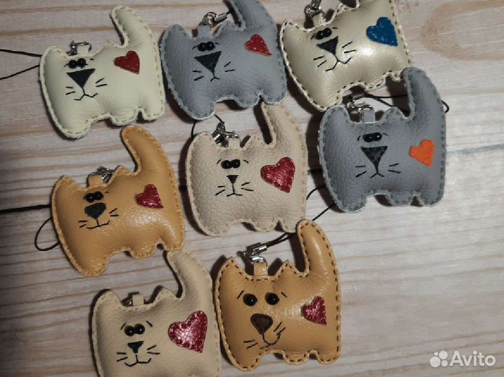 Брелоки из эко кожи ручной работы