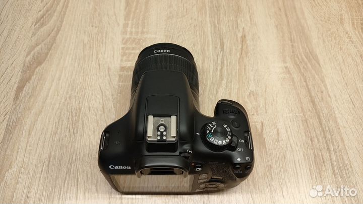 Canon EOS 1300D