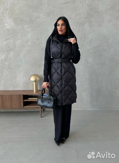 Пуховая жилетка в стиле Max Mara