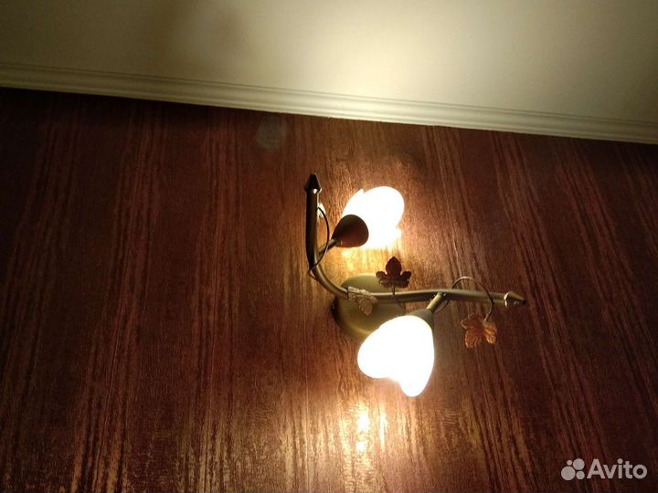 Бра настенное