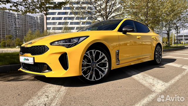 Kia Stinger 2.0 AT, 2018, 60 000 км