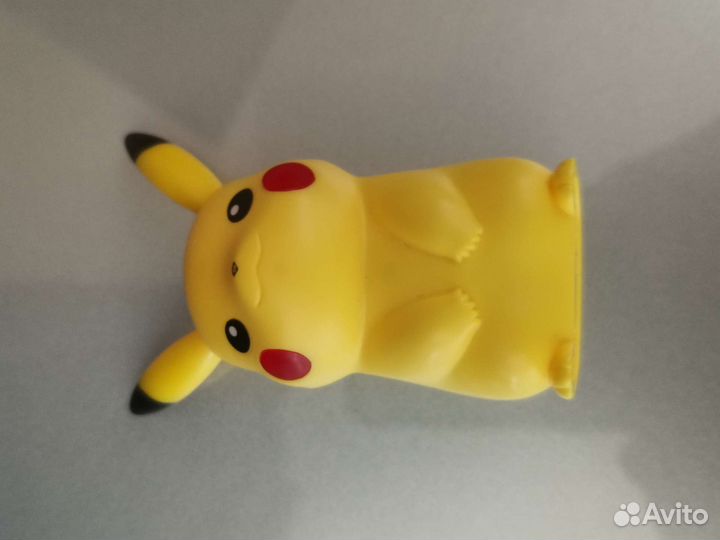 Игрушка коллекционная Макдональдс хеппи мил пикачу