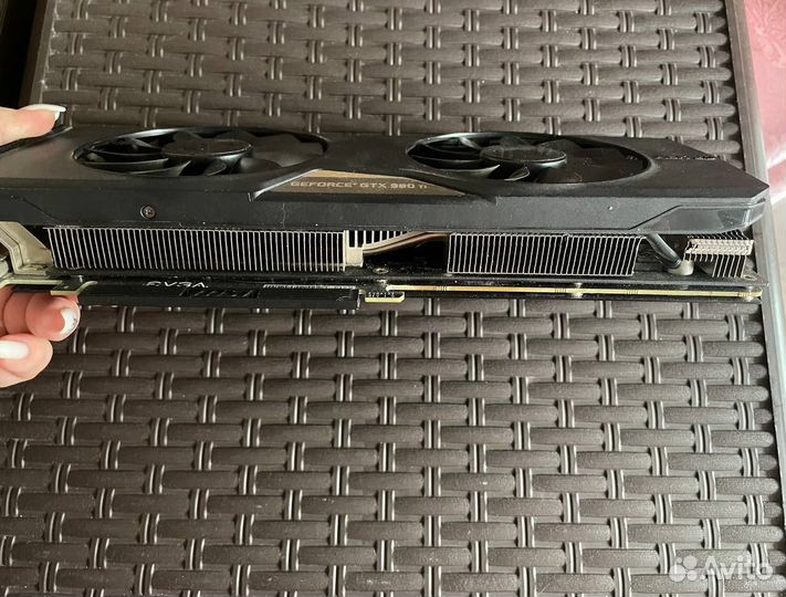 Видеокарта GTX 980 Ti