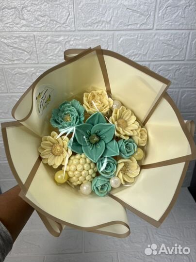 Букет из шоколадных роз