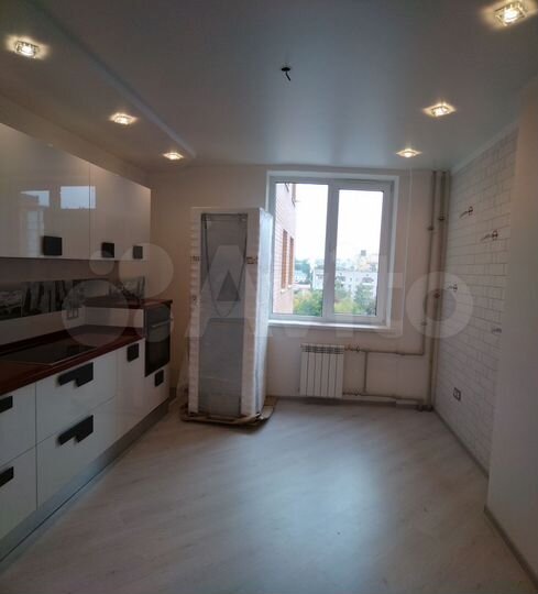 3-к. квартира, 94 м², 8/17 эт.