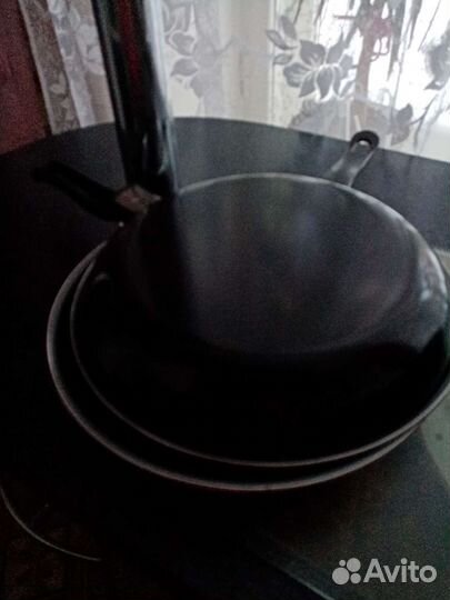 Сковорода новая 2 шт