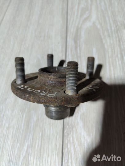 Ступица передняя Toyota Probox