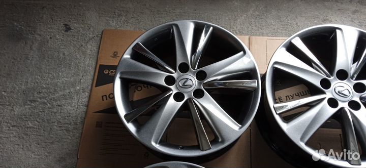 Lexus gs450h 2011 is250 es350 toyota camry диски