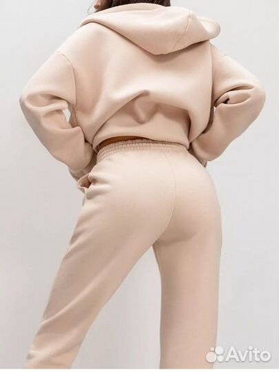 Теплый костюм на молнии на флисе 42,46,48